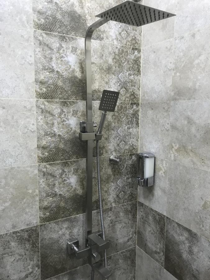 Kaskad Apartment And Tours Erevan Esterno foto